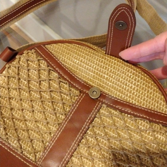 NWOT Etienne Aigner Crossbody Rattan Purse Satchel - Picture 8 of 11